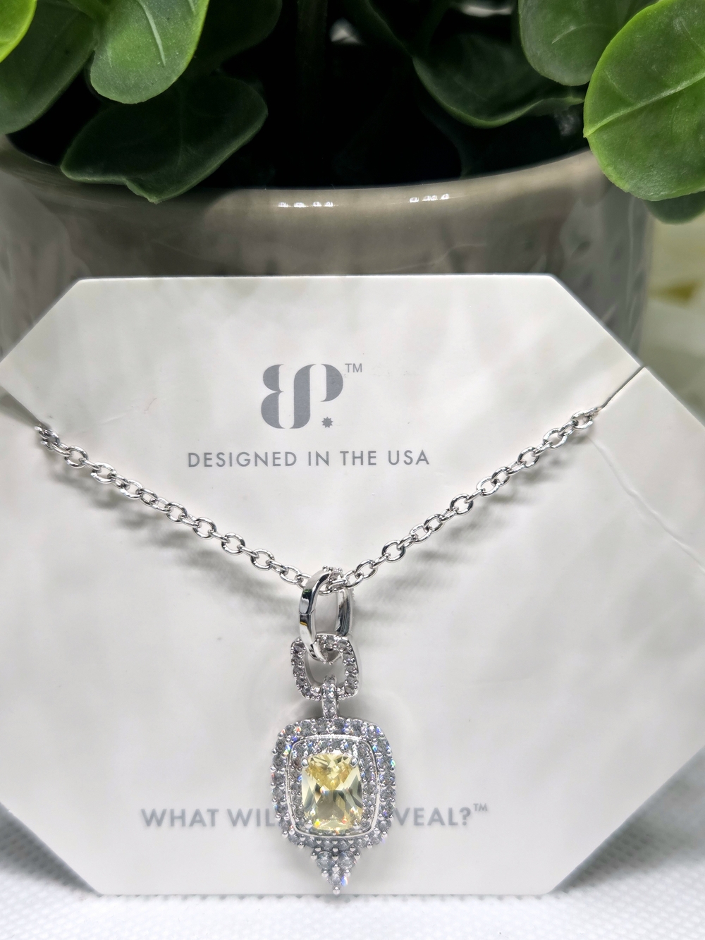 BP Elegant Lemon Crystal Halo Pendant On Rhodium Plating